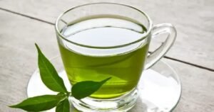 Os benefícios do chá verde
